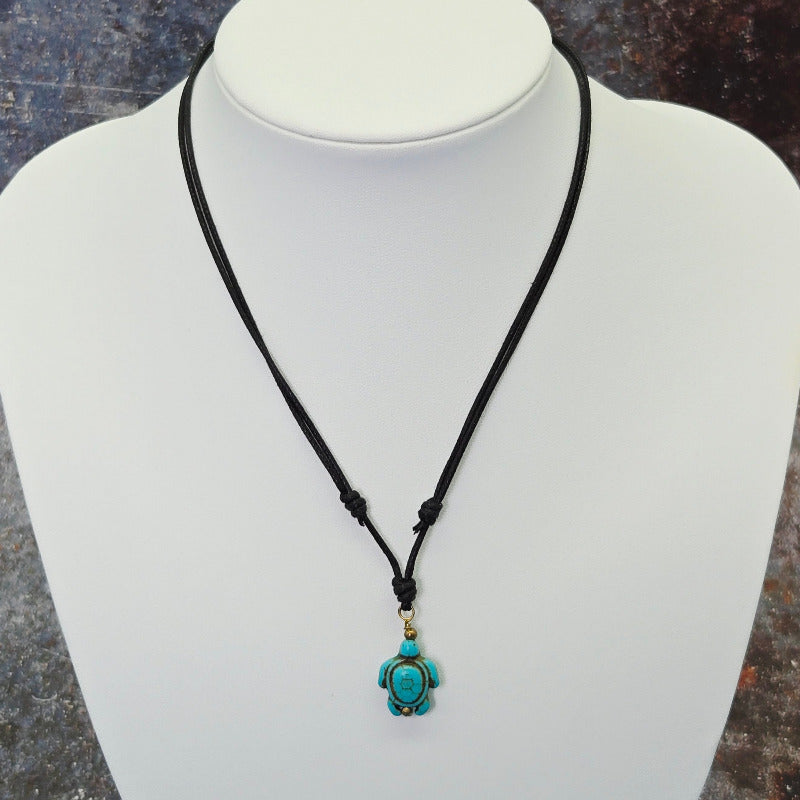 colier handmade testoasa turcoaz