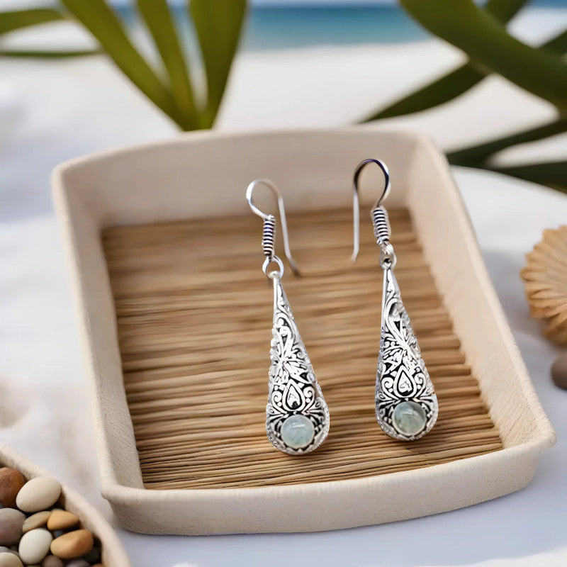 Cercei lungi cu model vintage