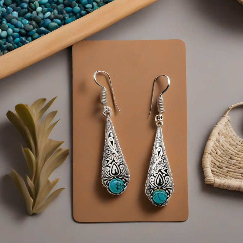 Cercei lungi cu model vintage