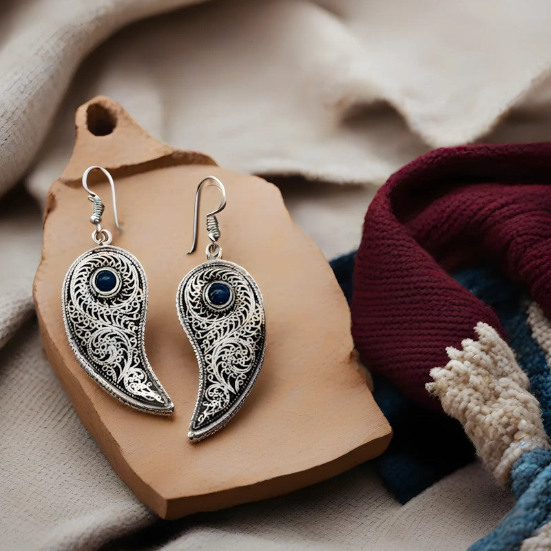 Cercei teardrop eleganti cu model etnic berber