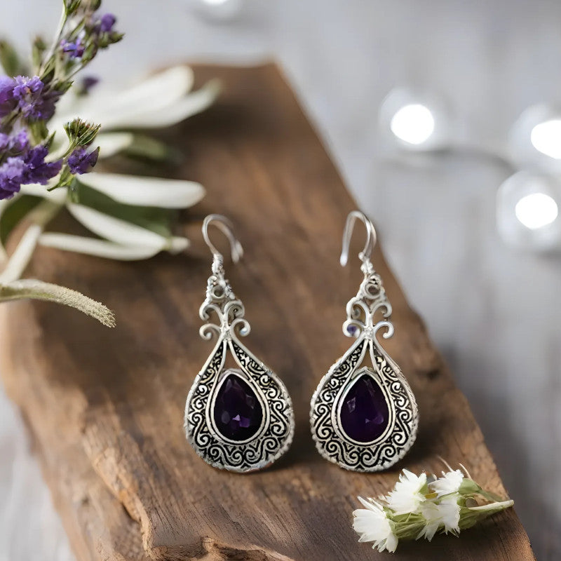 Cercei teardrop cu detalii etnice