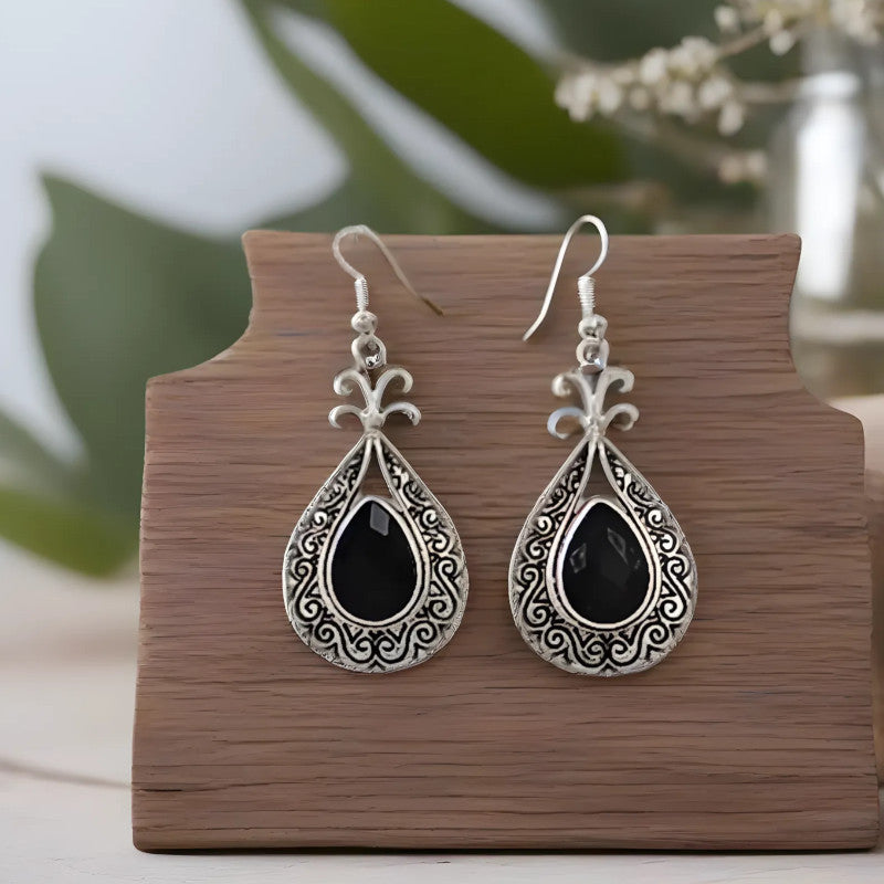 Cercei teardrop cu detalii etnice