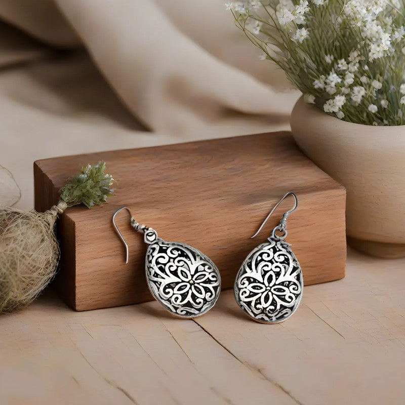 Cercei teardrop cu design berber