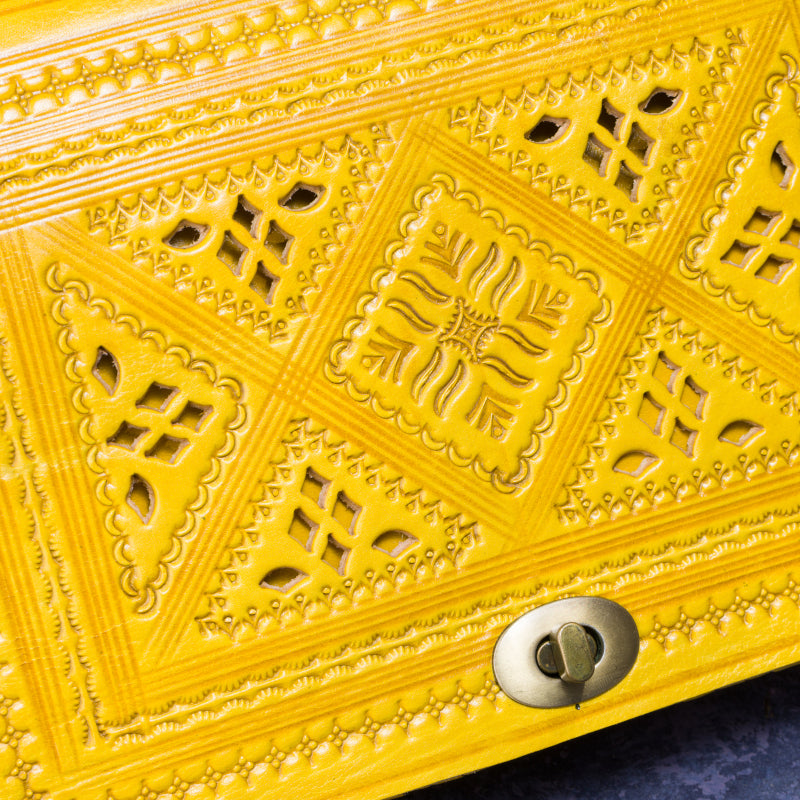 geanta piele galbena