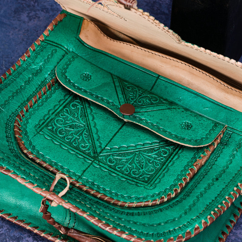 geanta handmade piele verde modele etnice