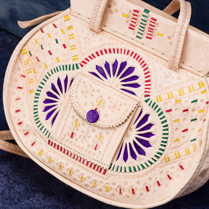 geanta handmade piele beige modele etnice