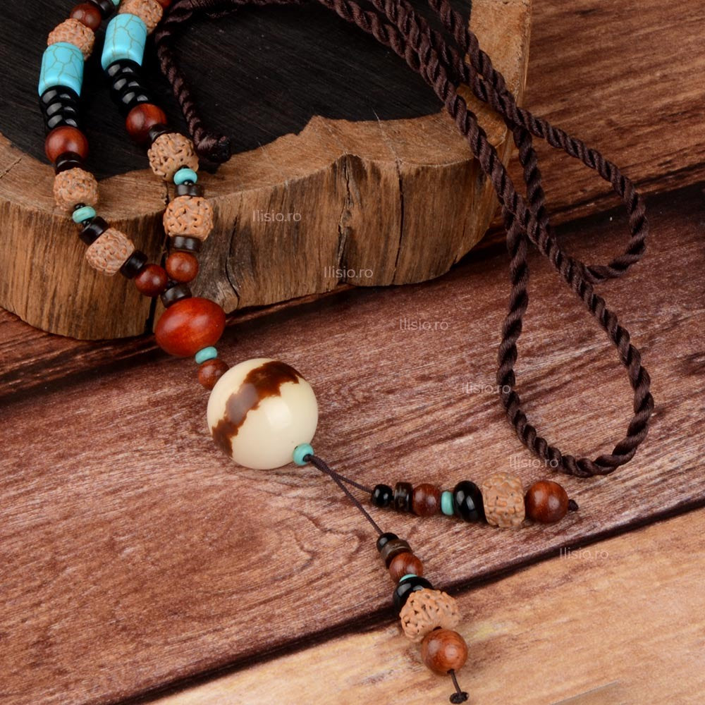 Colier handmade, din lemn de santal si Agat Turcoaz - Ilisio.ro