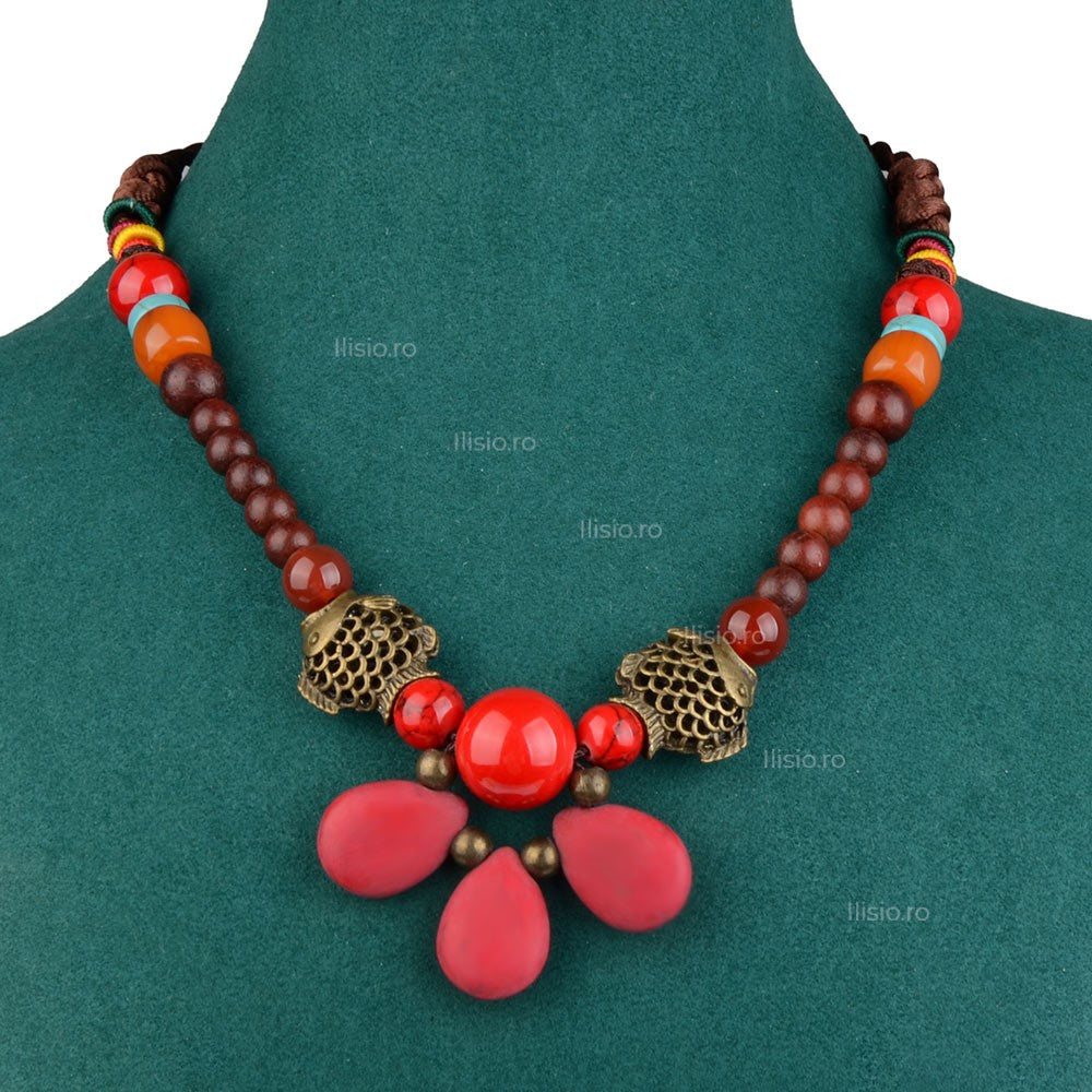 Colier handmade, din lemn de santal, cu pietre semipretioase de Agat Rosu