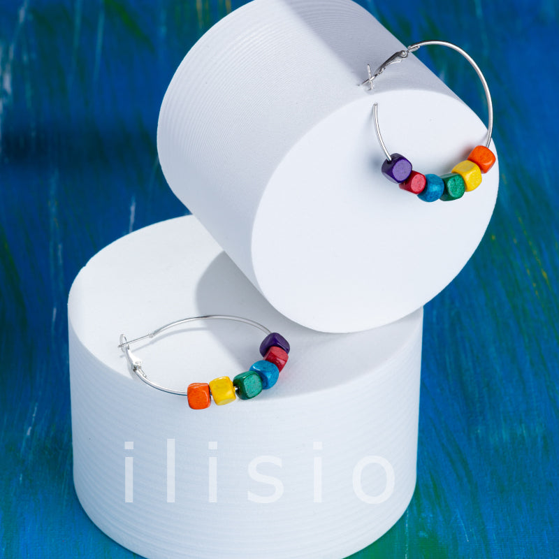 cercei rotunzi din lemn multicolor