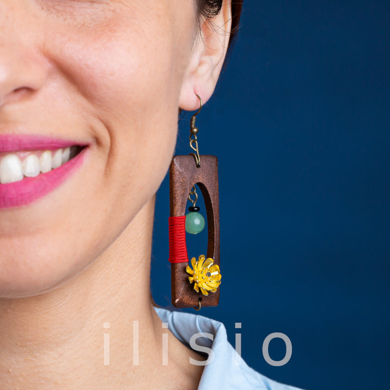 Cercei handmade, din lemn antichizat si piatra semipretioasa - Ilisio.ro