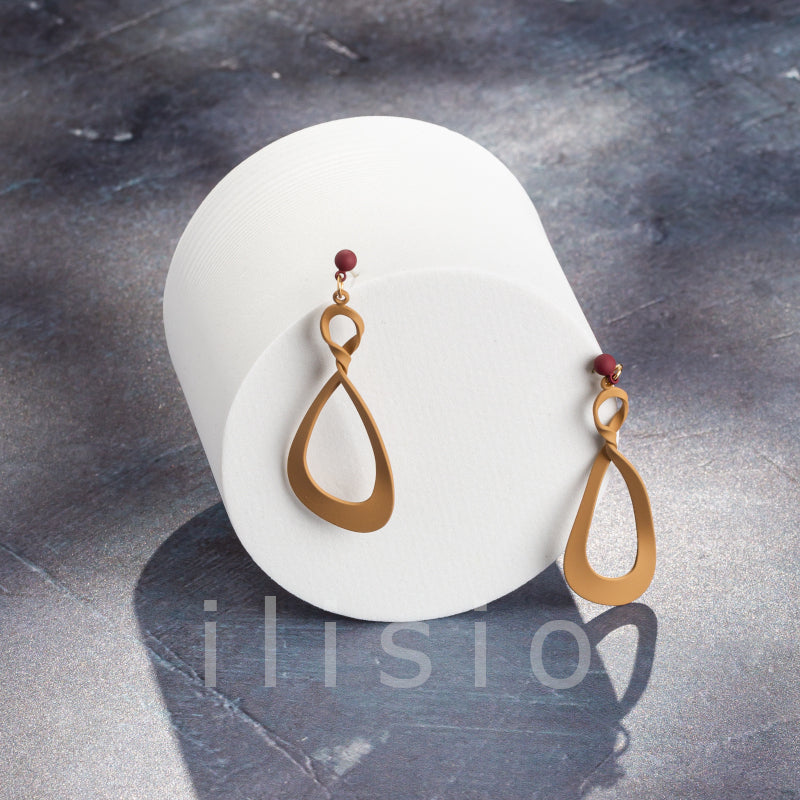 Cercei lungi retro twist