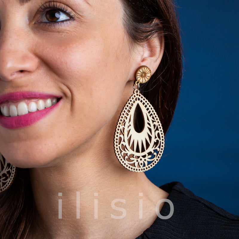 cercei handmade din lemn