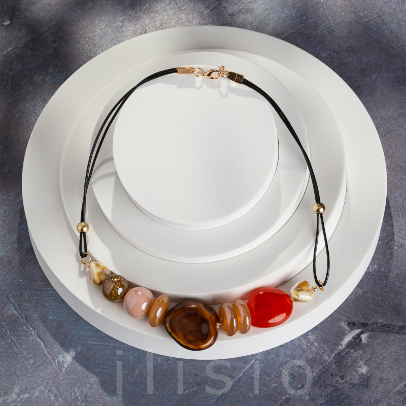 Colier boem cu mărgele ceramice