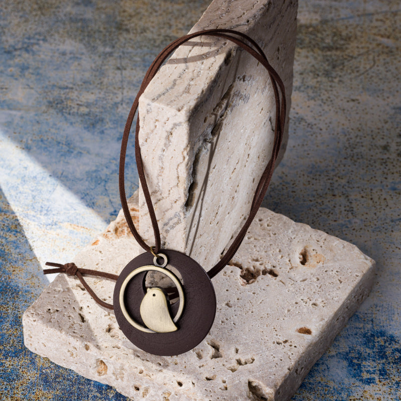 colier boem rotund lemn