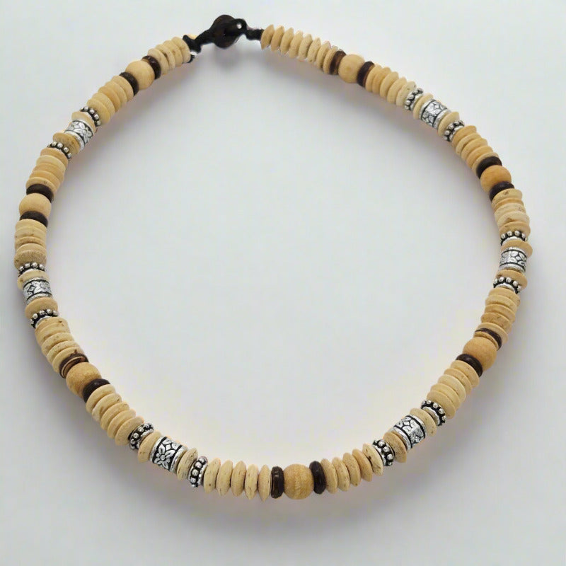 colier handmade lemn cocos